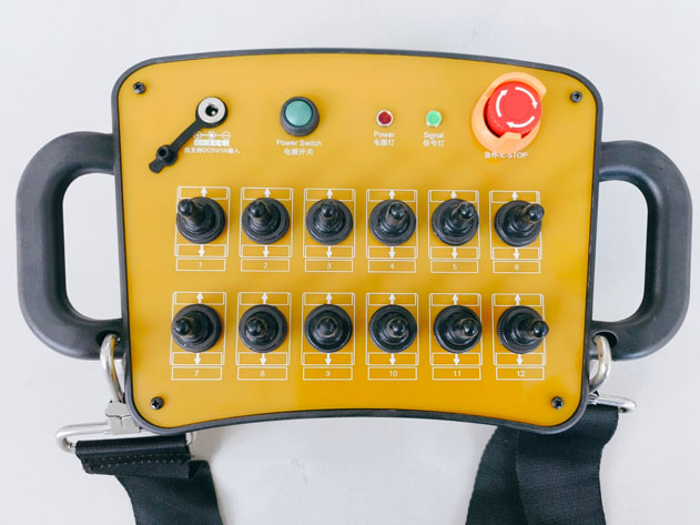 12路開(kāi)關(guān)量撥桿24路工業(yè)無(wú)線遙控器